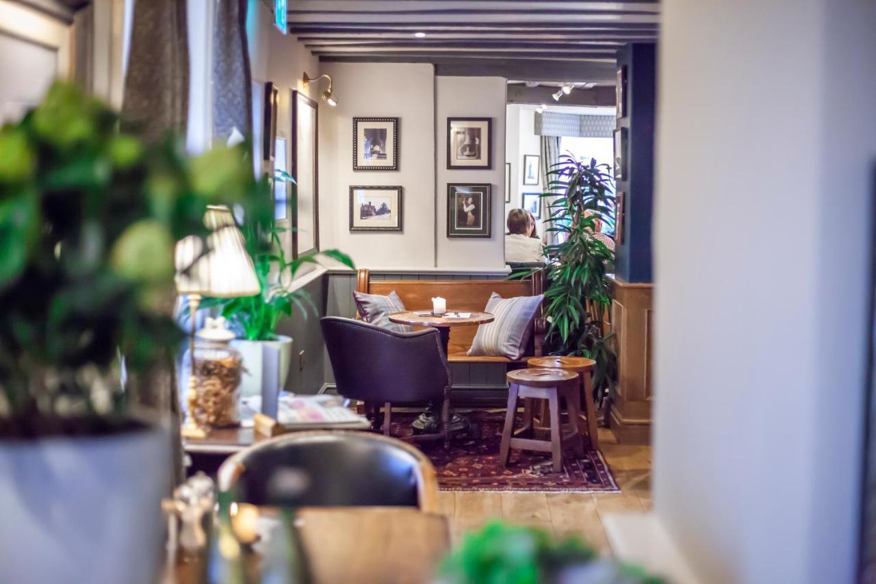 The Bell - Brunning And Price Hotel Alderminster Buitenkant foto