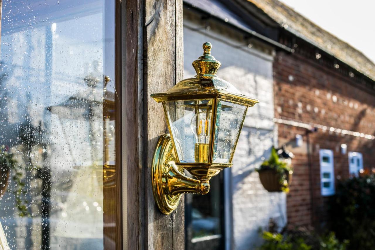 The Bell - Brunning And Price Hotel Alderminster Buitenkant foto
