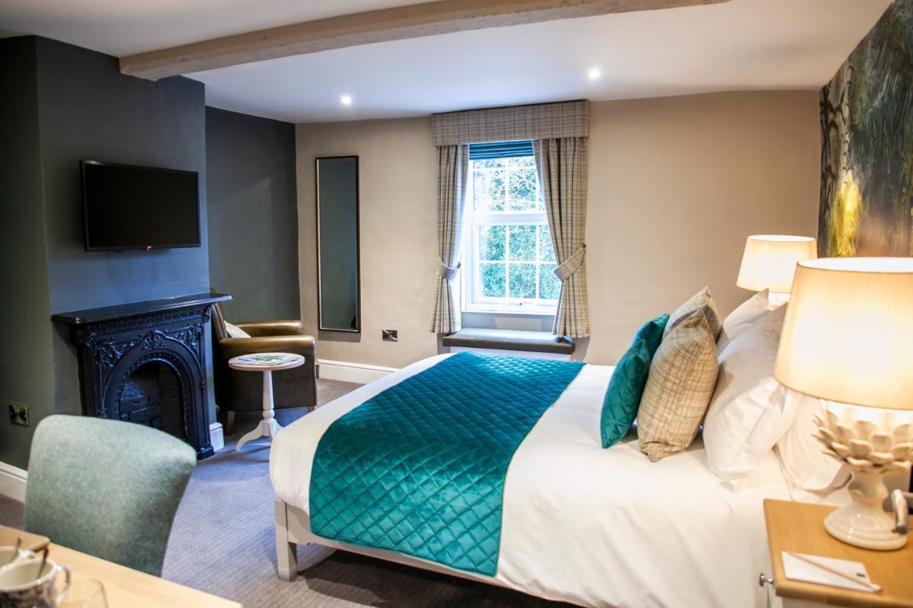 The Bell - Brunning And Price Hotel Alderminster Buitenkant foto