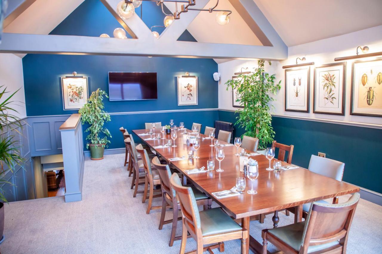 The Bell - Brunning And Price Hotel Alderminster Buitenkant foto